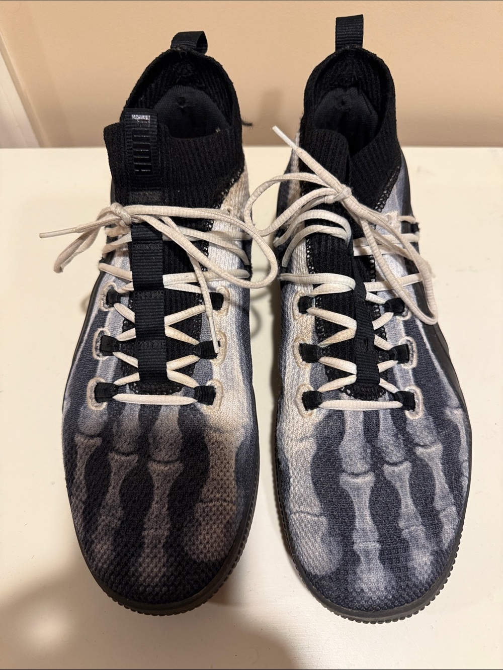 Puma Men's Black and Gray Skeletal Knit Sneakers